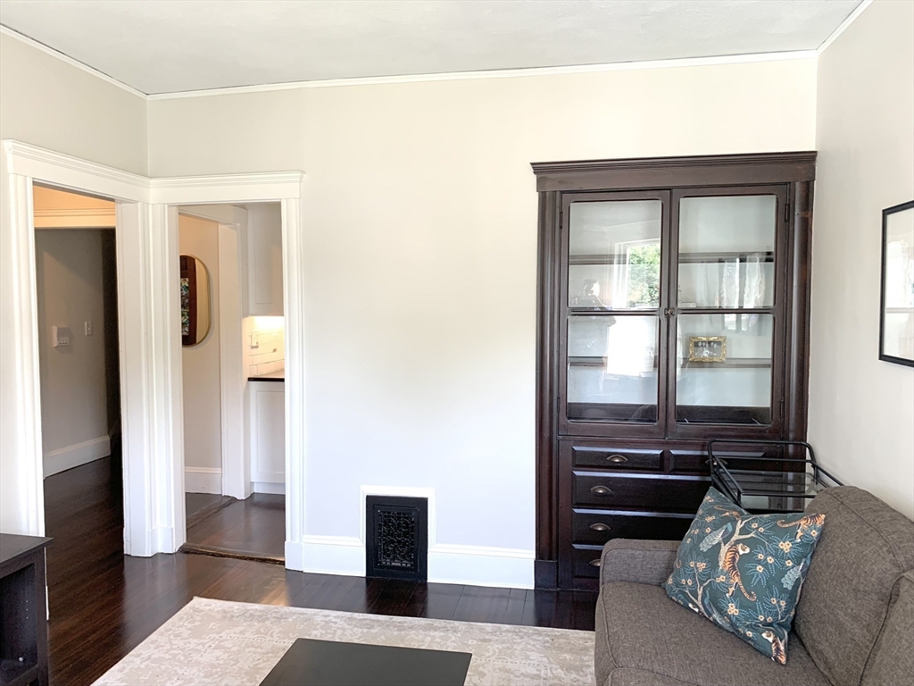 28 Fox Street # 2