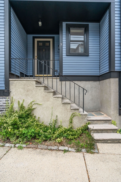 7-9 Putnam Street # A