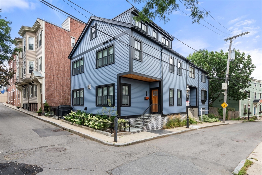 7-9 Putnam Street # A
