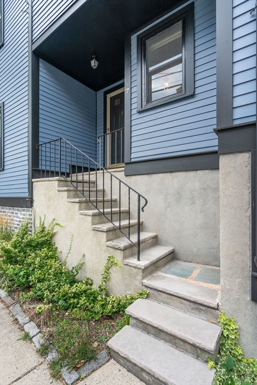 7-9 Putnam Street # A