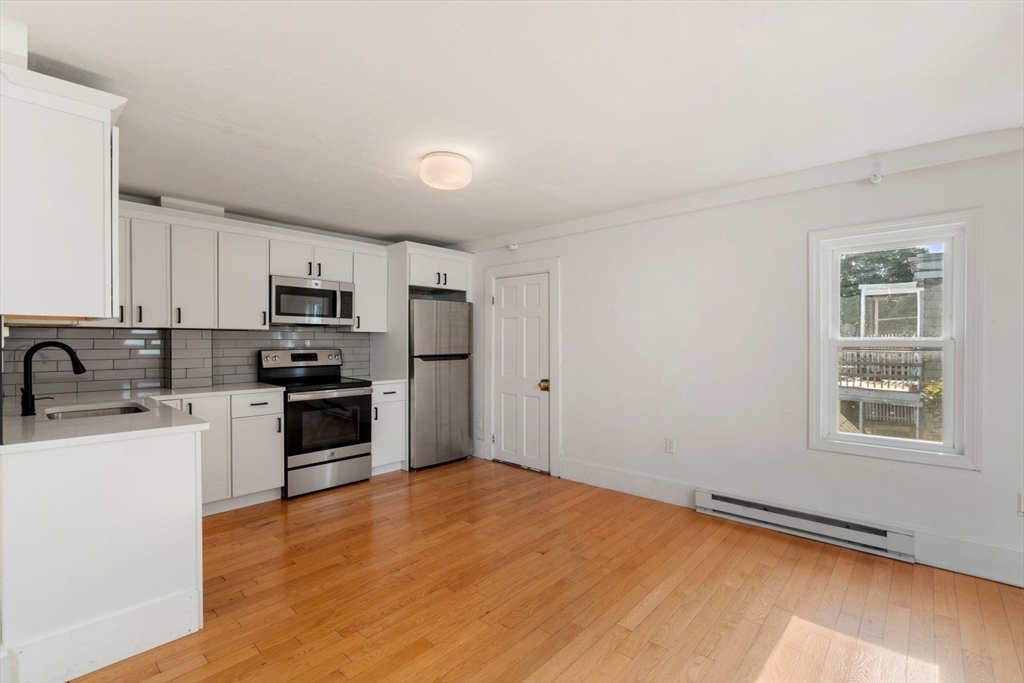 2-4 Denvir Street # 3