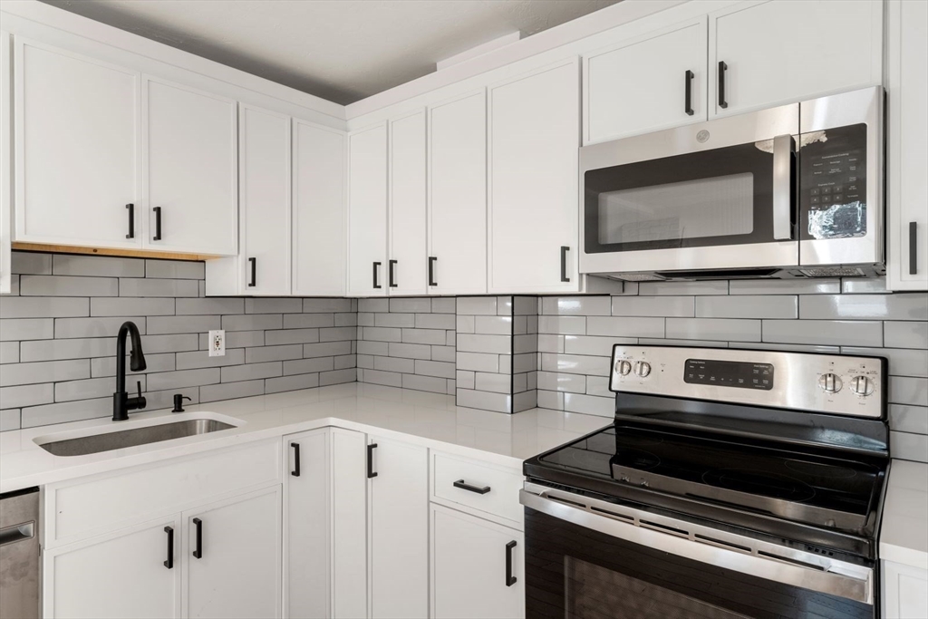 2-4 Denvir Street # 3