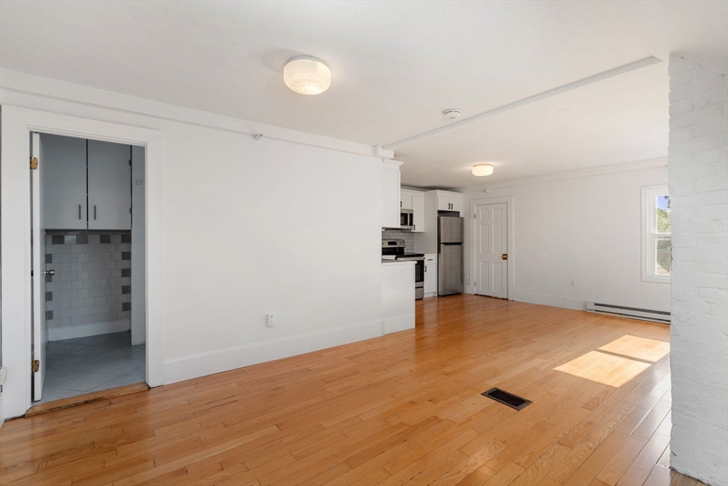 2-4 Denvir Street # 3