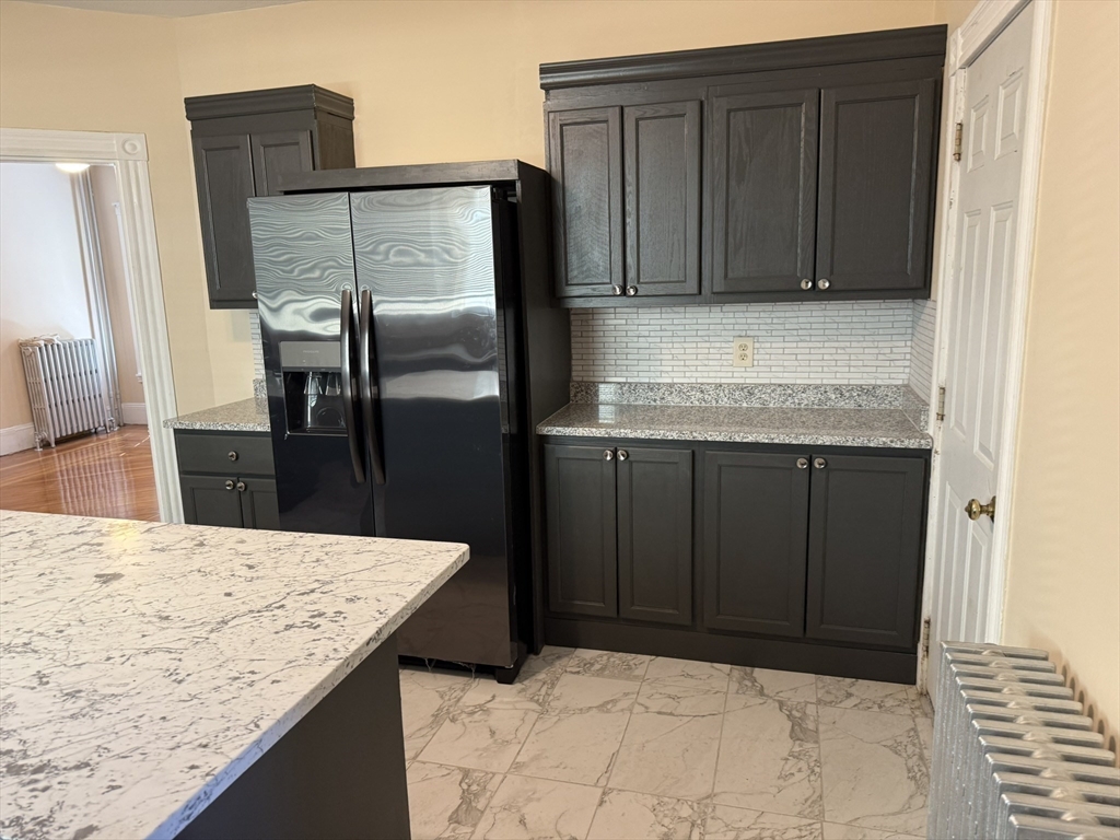 4 Dever Street # 1