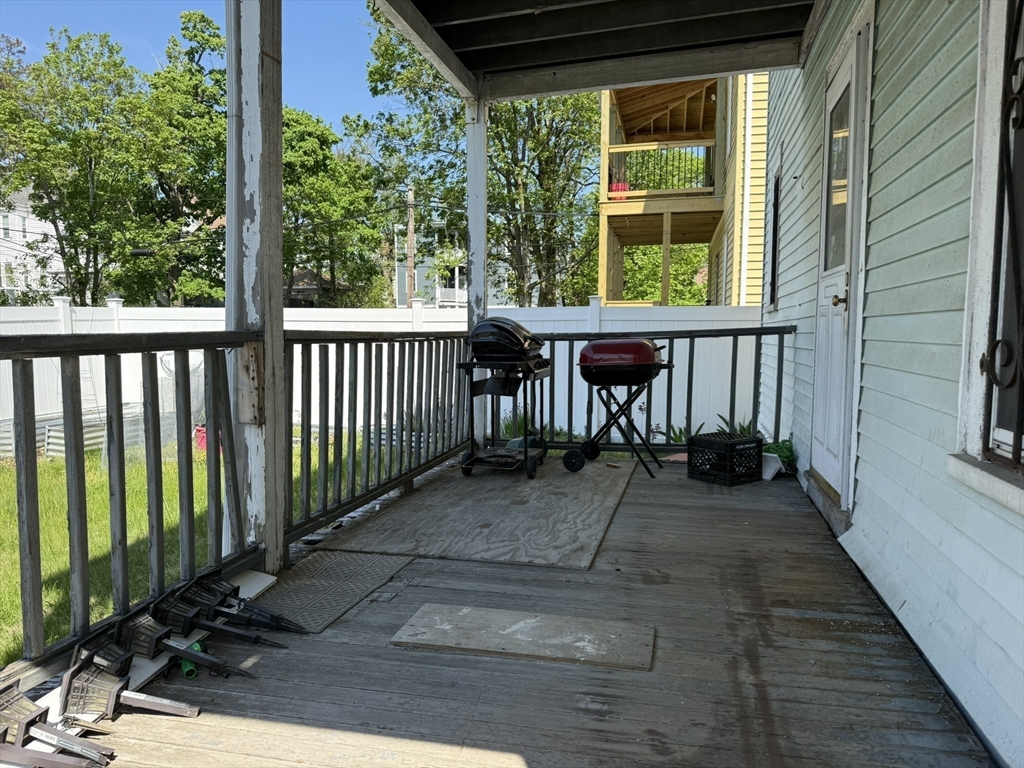 4 Dever Street # 1