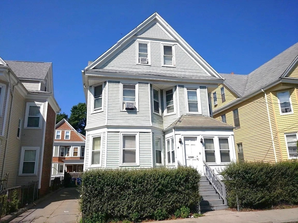 4 Dever Street # 1
