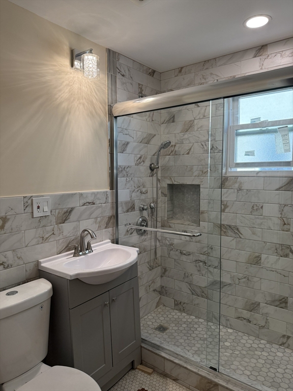 4 Dever Street # 1
