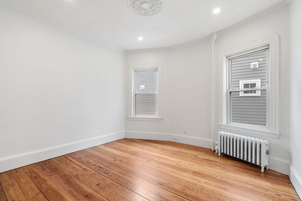 93 Sydney Street # 3