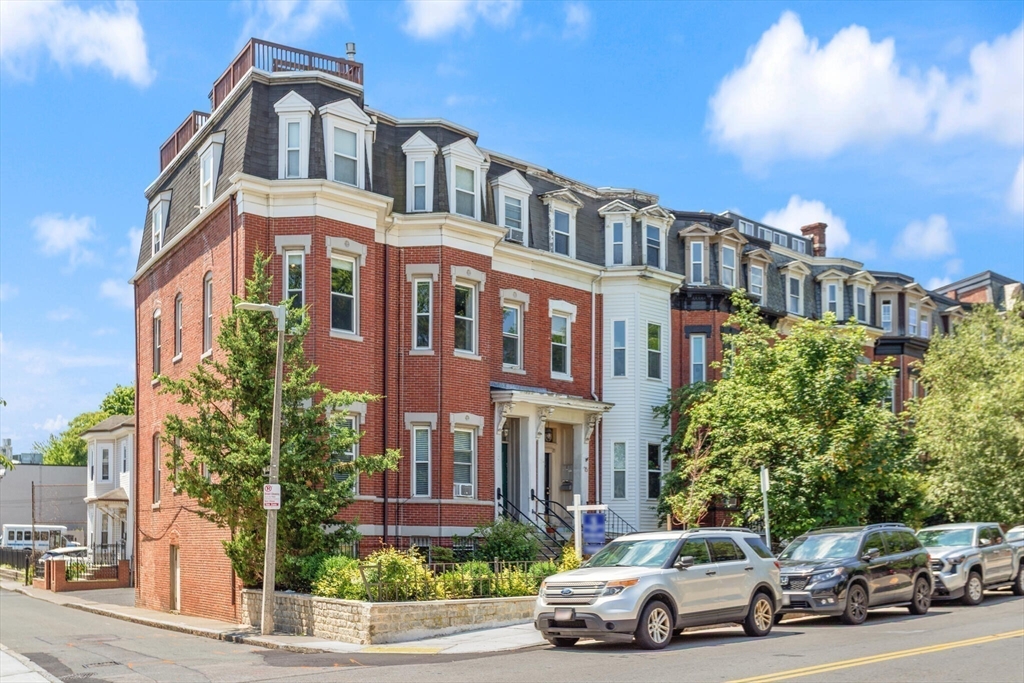 17 Savin Hill Avenue # 3