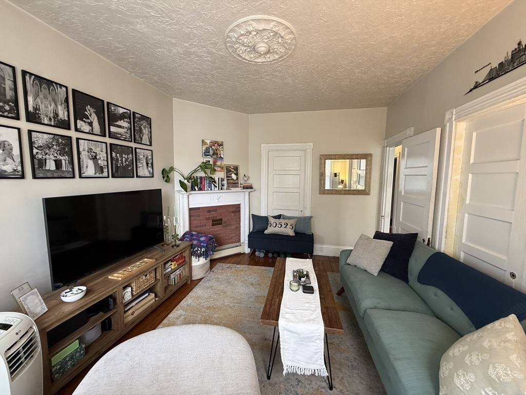 261 E Cottage Street # 3
