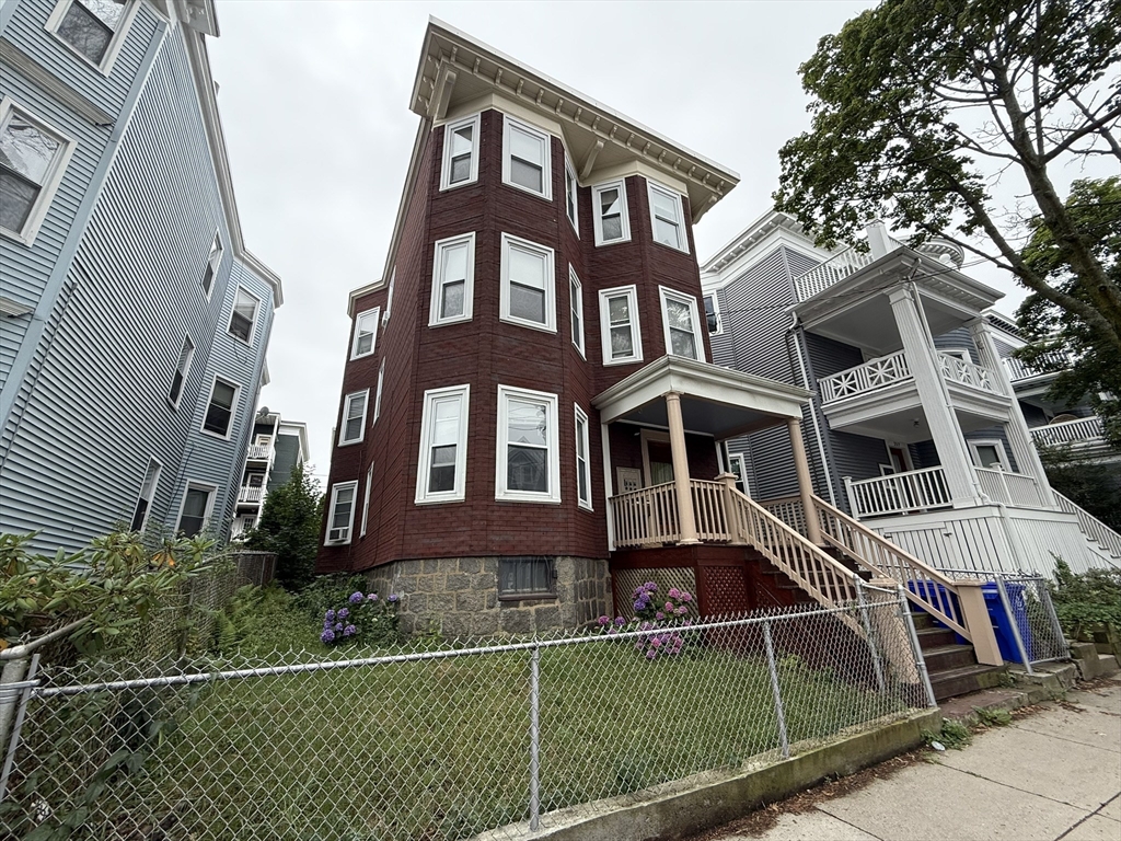 261 E Cottage Street # 3