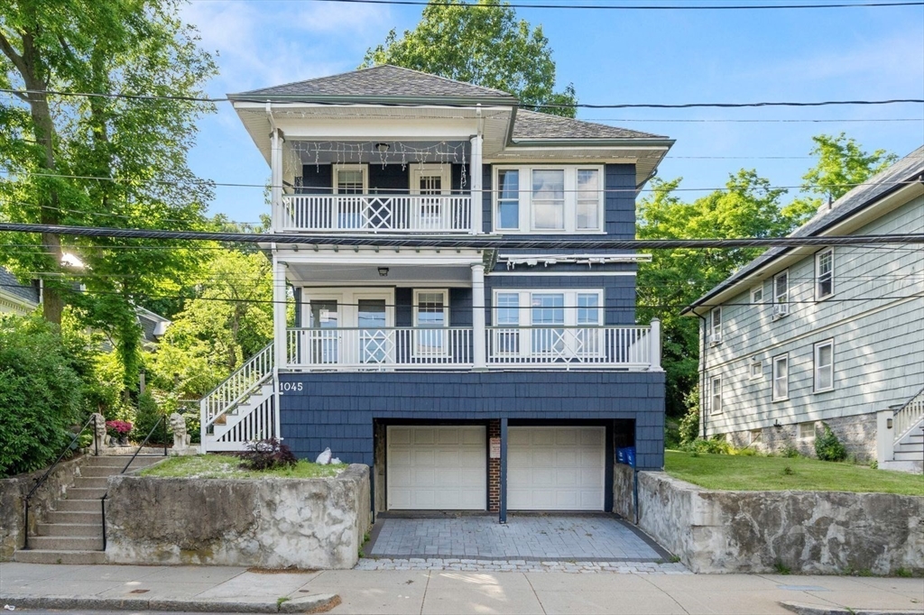 1045 Adams Street # 1