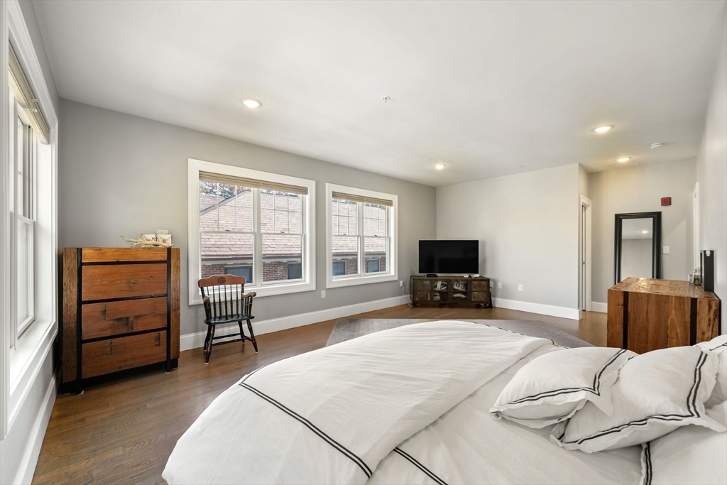 55 Hutchings Street # 4