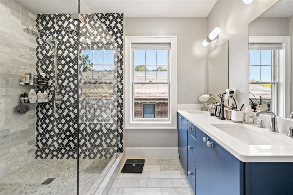 55 Hutchings Street # 4