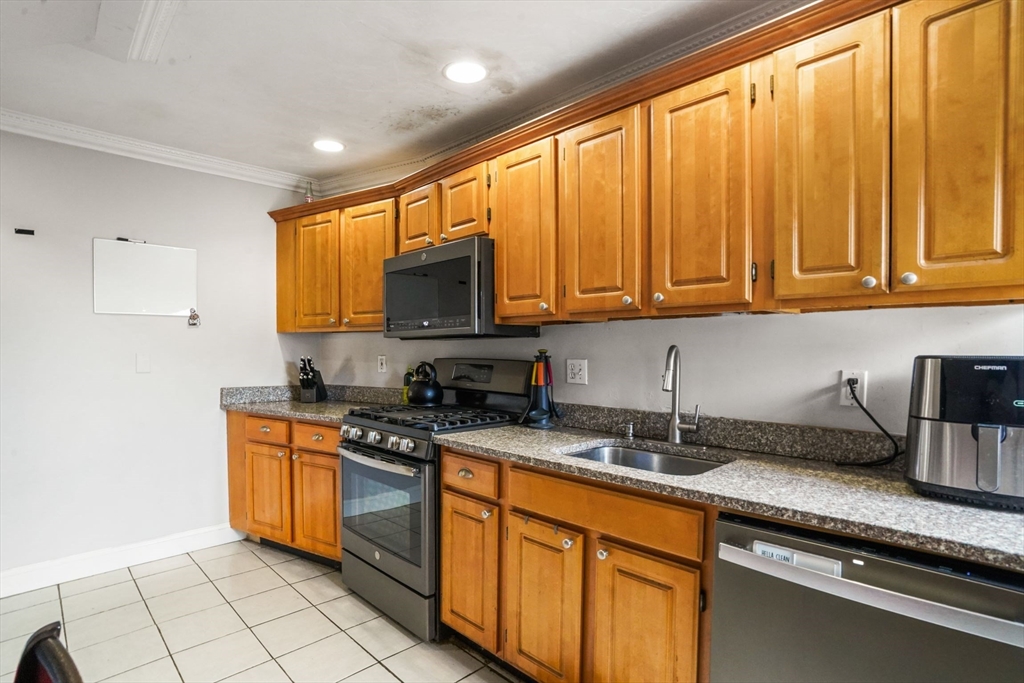 193 Hamilton Street # 3