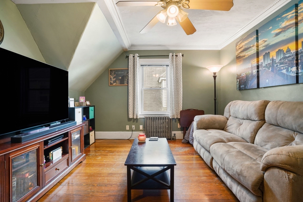 193 Hamilton Street # 3