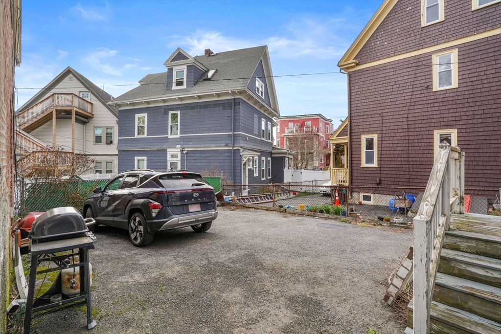 193 Hamilton Street # 3