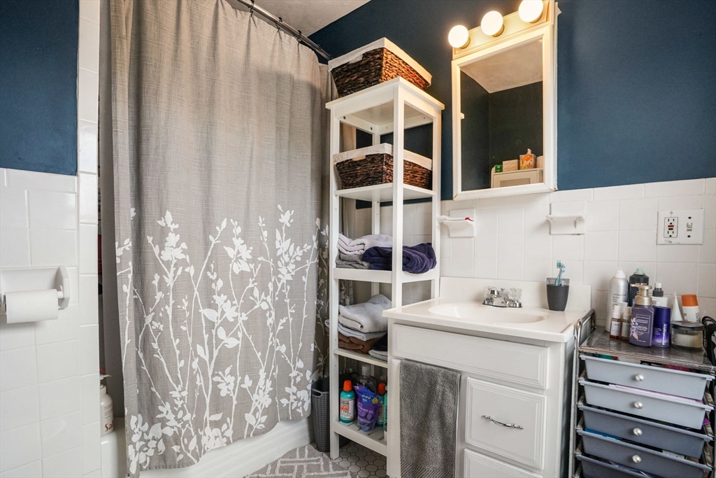 193 Hamilton Street # 3