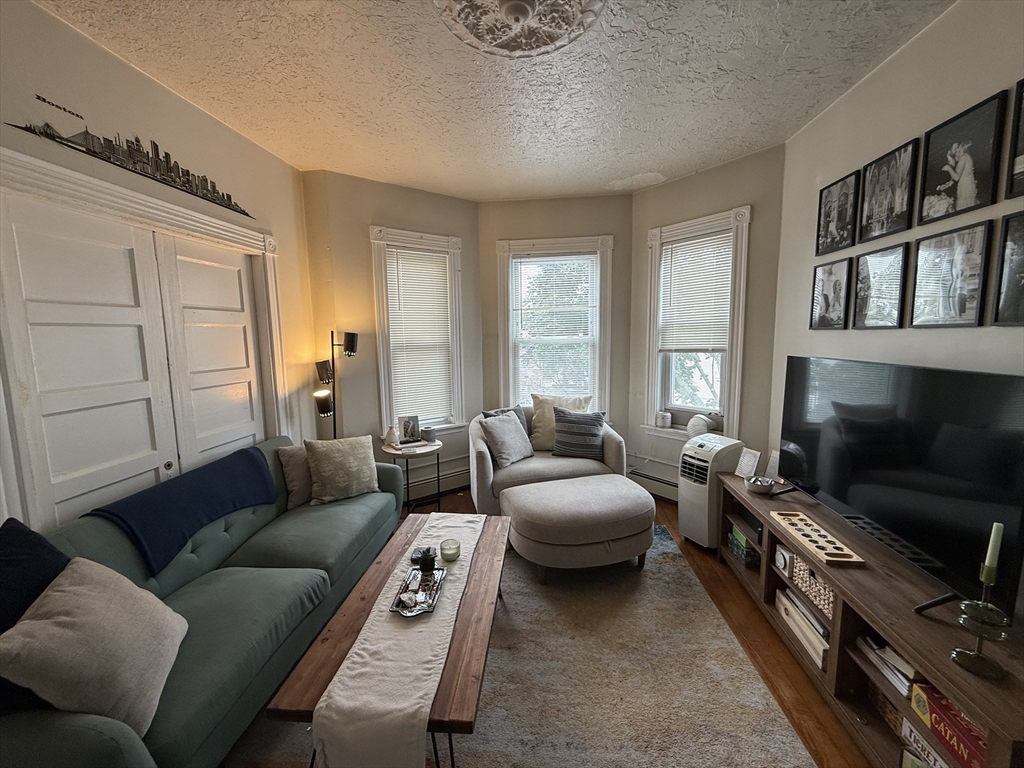 261 E Cottage Street # 3