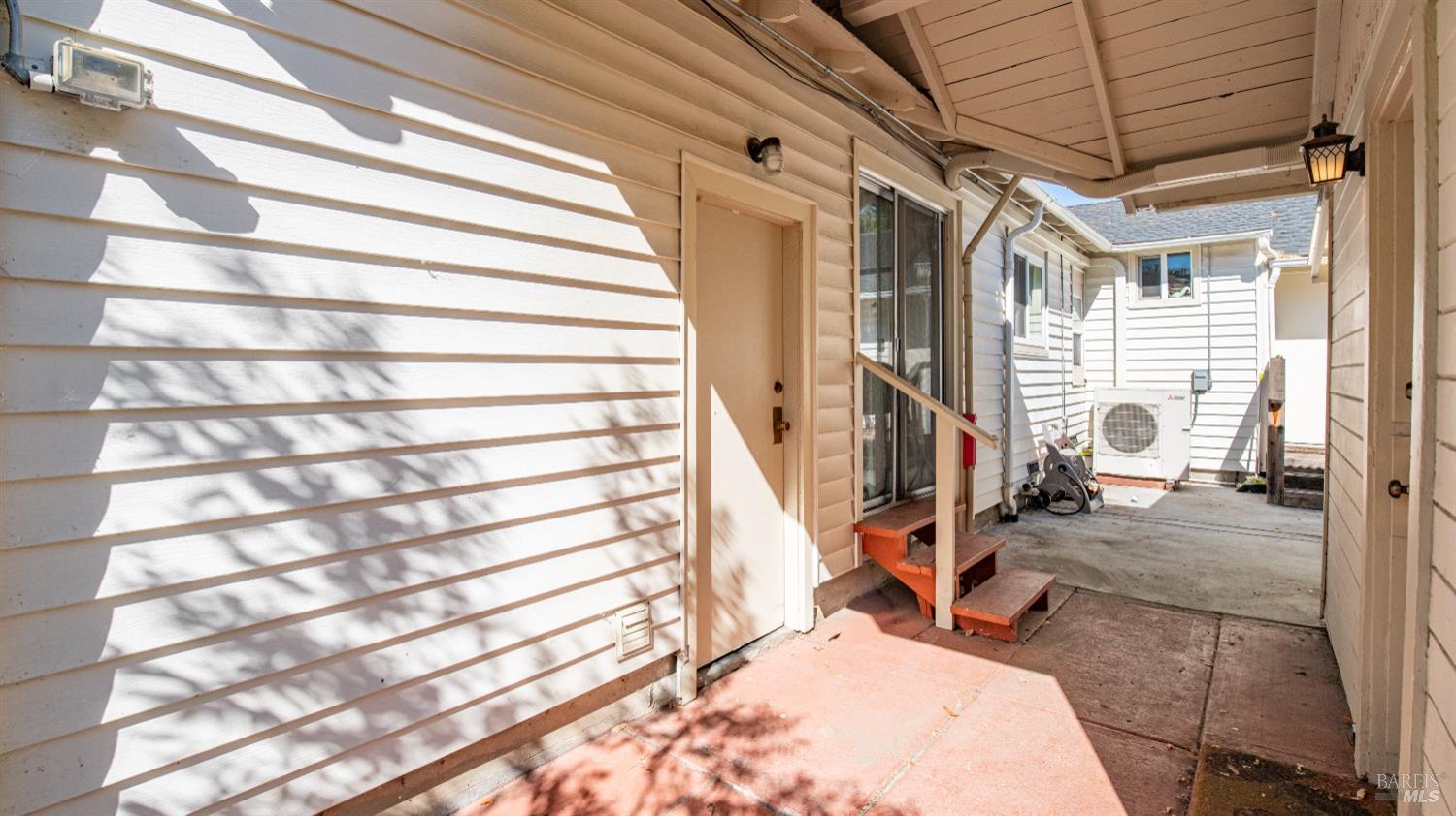1816 Arbor Ave