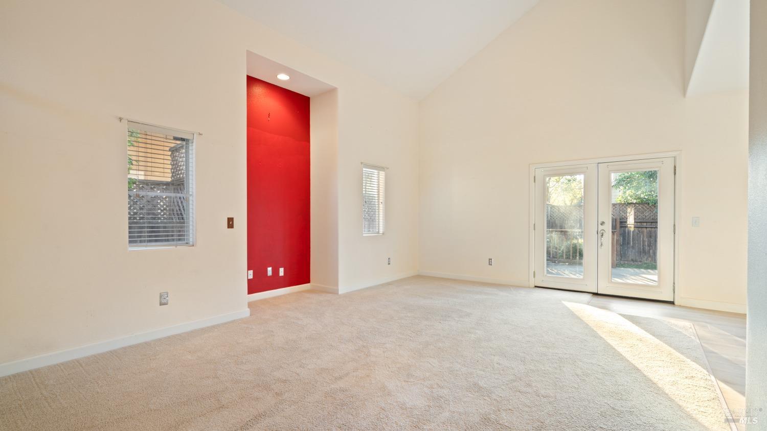 1351 Peterson Ln