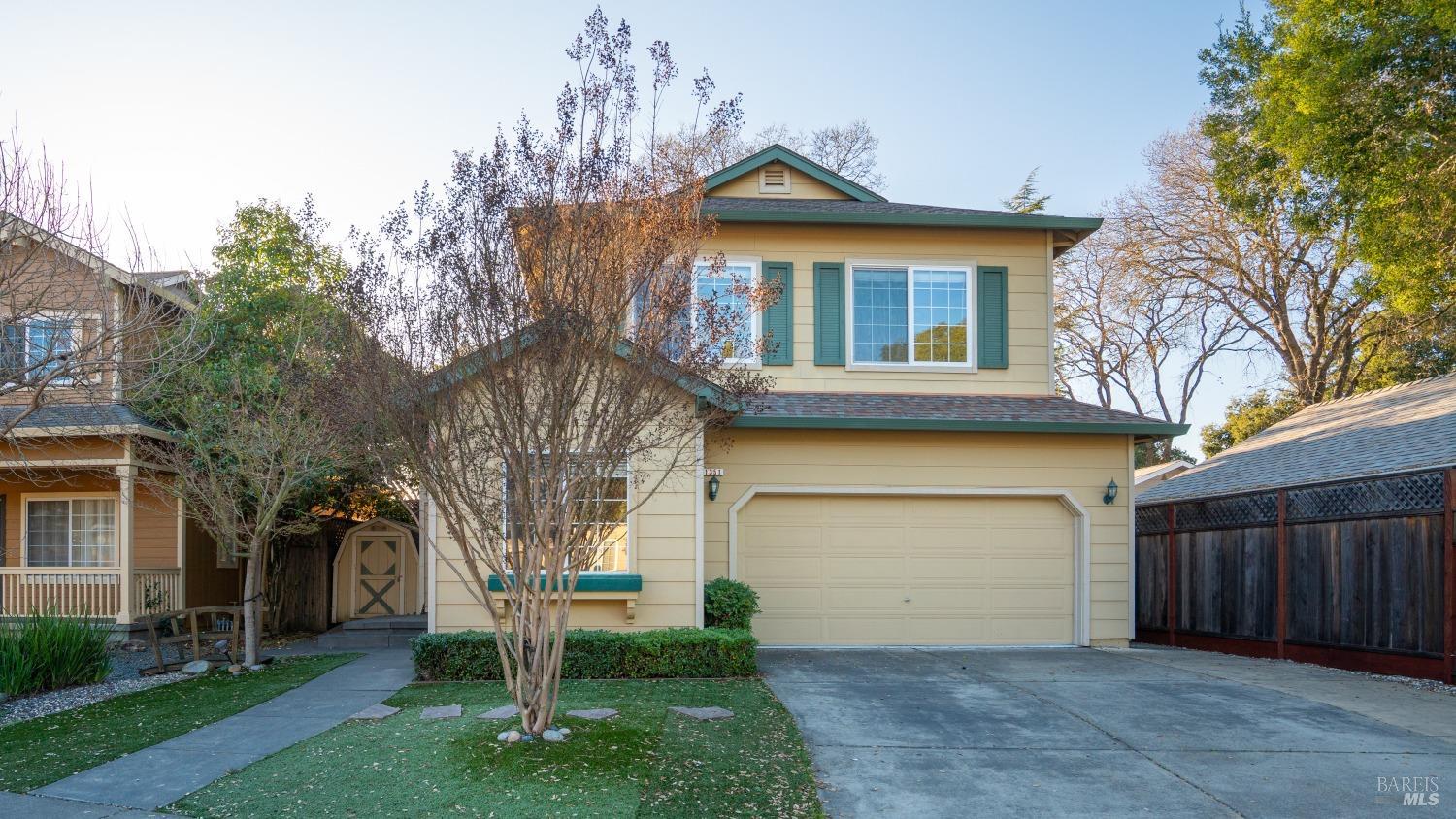 1351 Peterson Ln