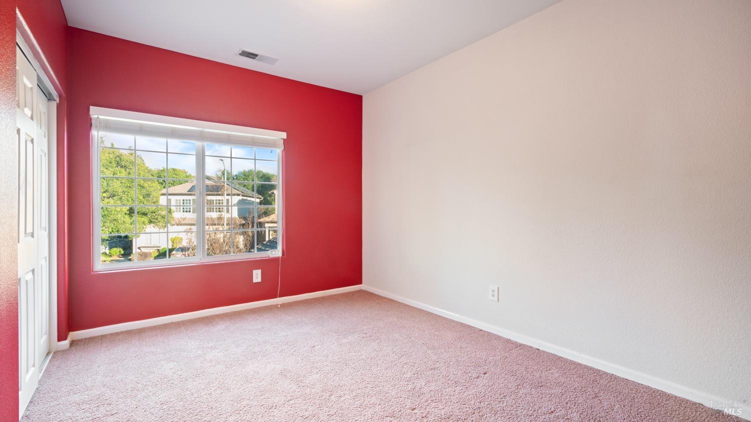 1351 Peterson Ln