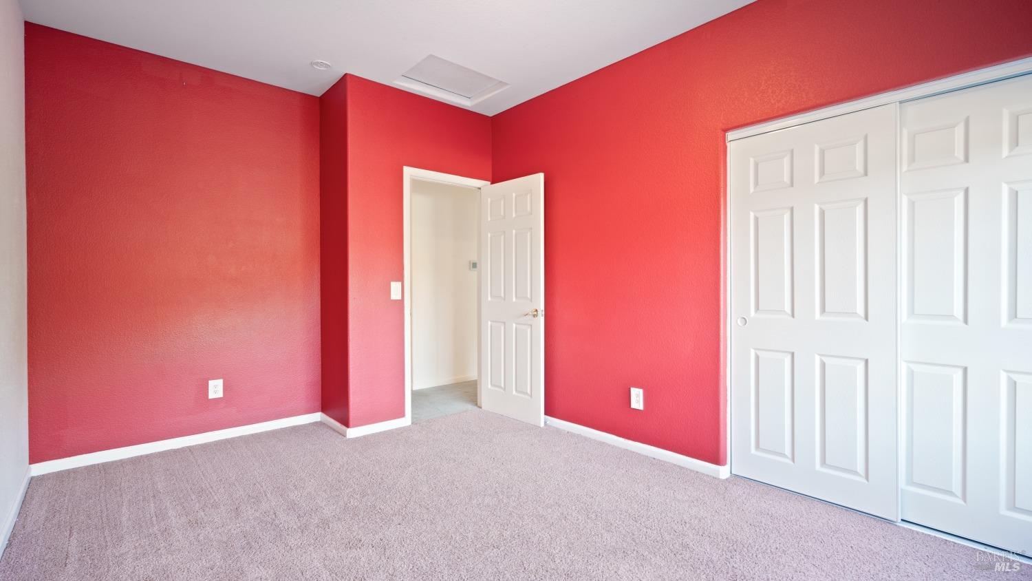 1351 Peterson Ln
