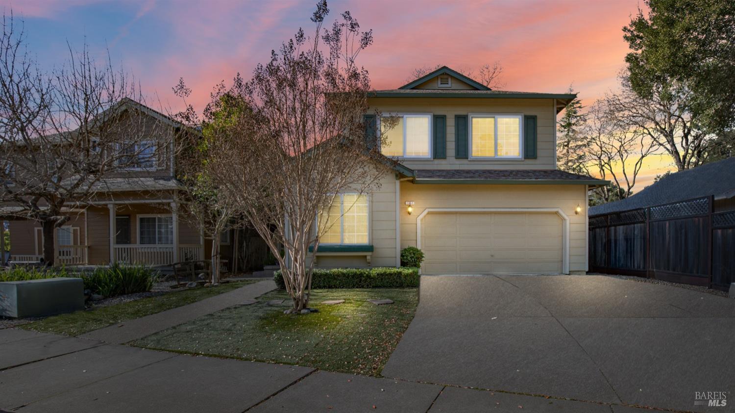 1351 Peterson Ln