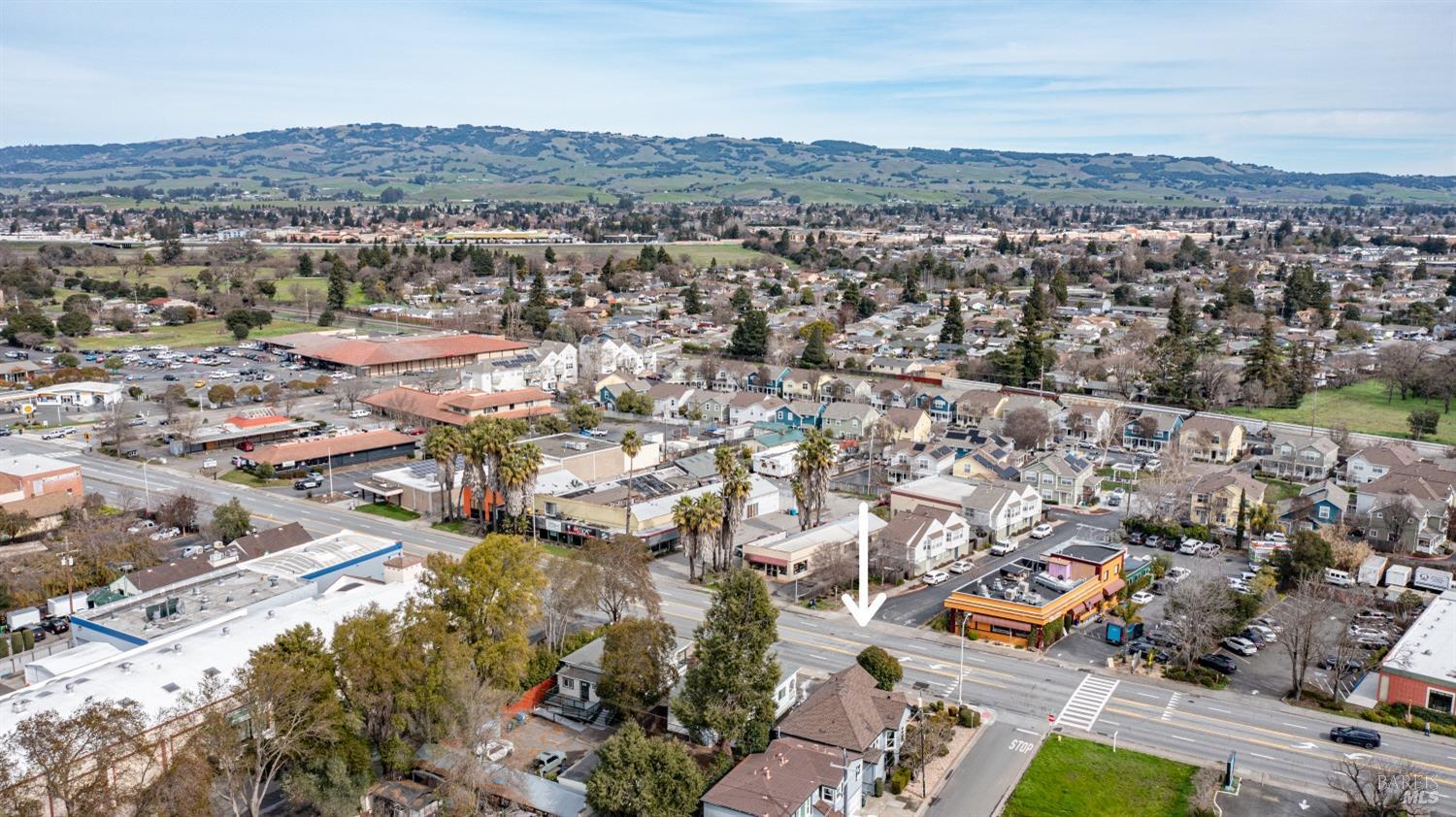 805 Petaluma Blvd N