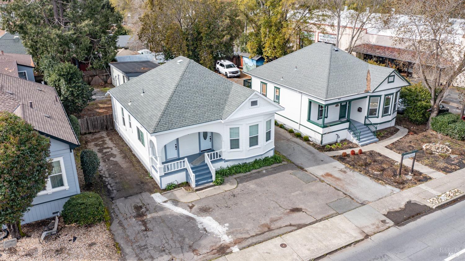 805 Petaluma Blvd N