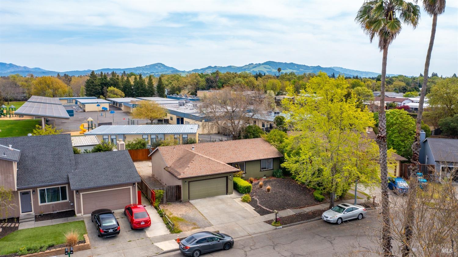 272 Carina Dr