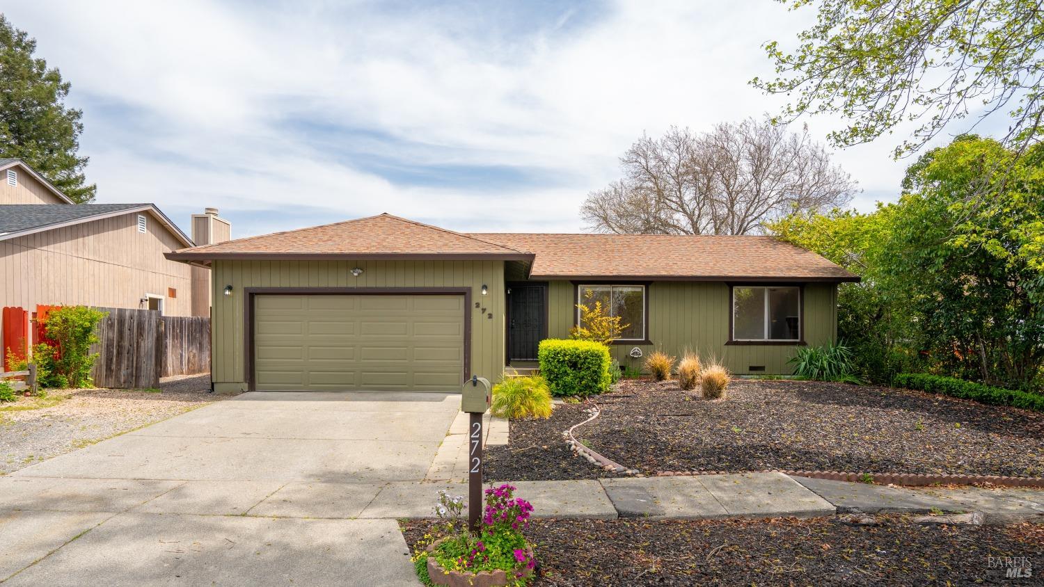 272 Carina Dr