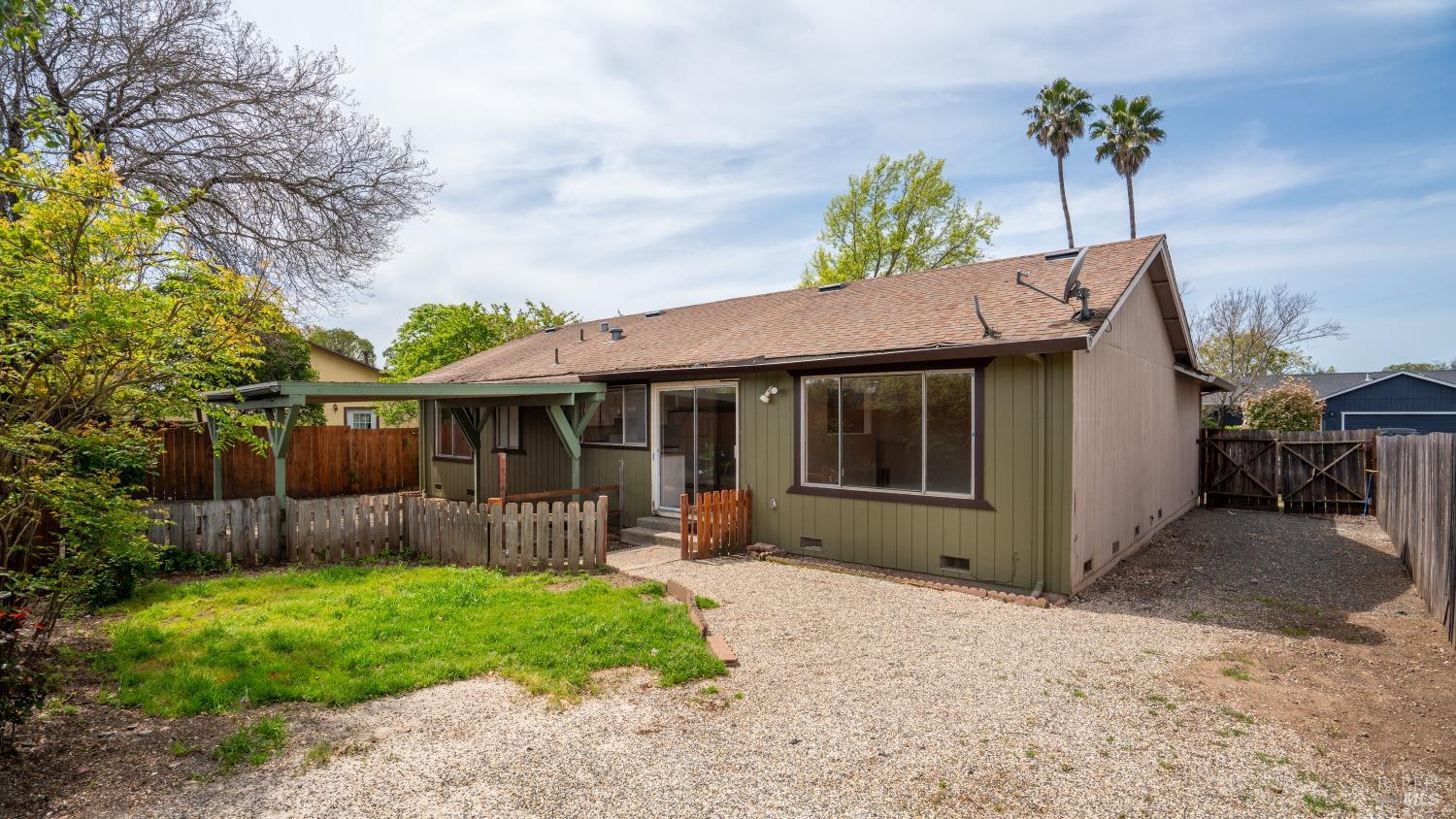 272 Carina Dr