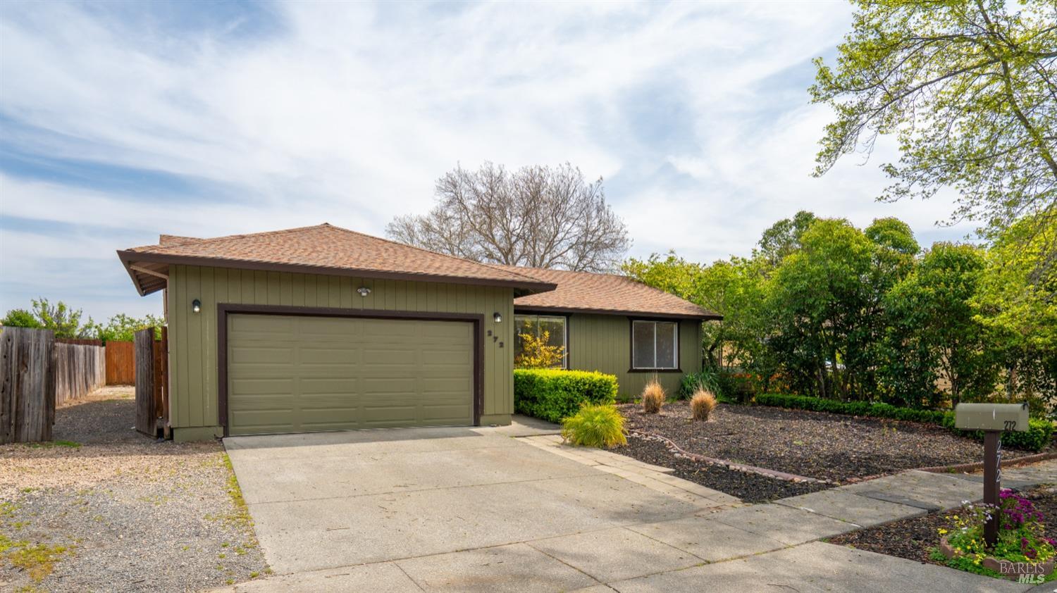 272 Carina Dr