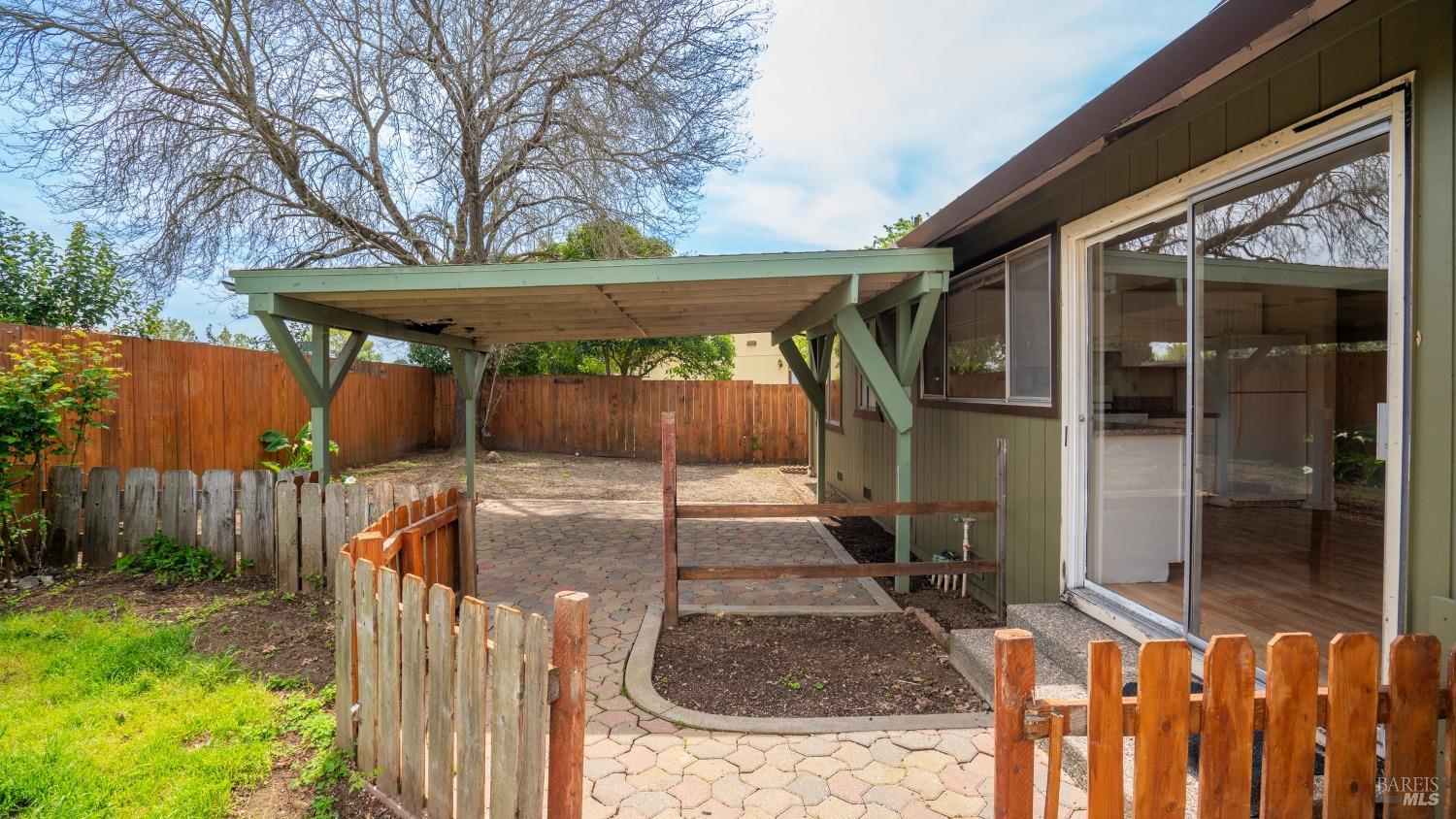 272 Carina Dr