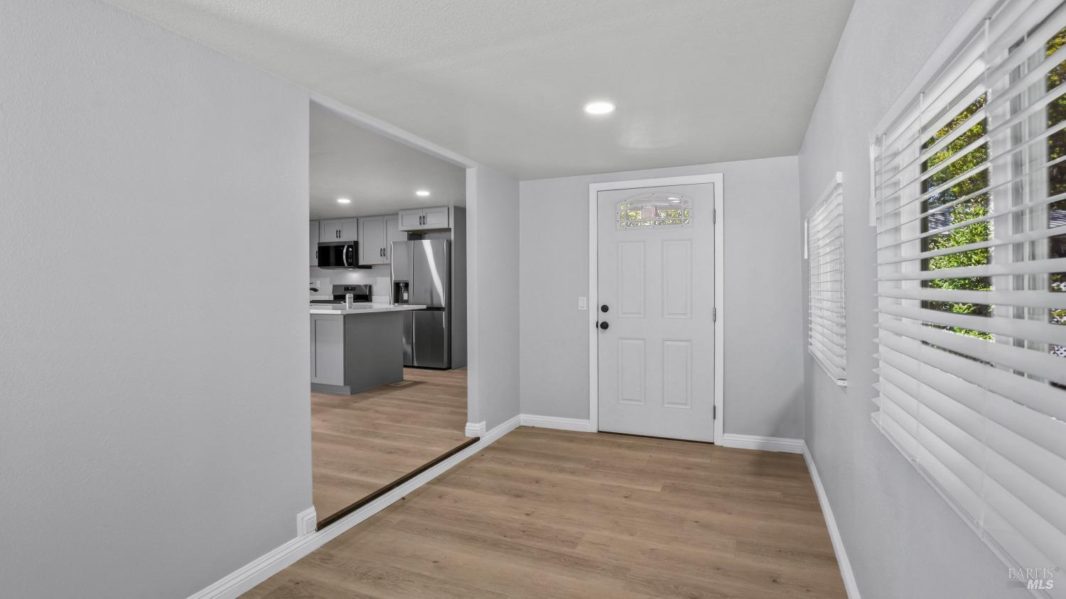 110 Ensenada Dr