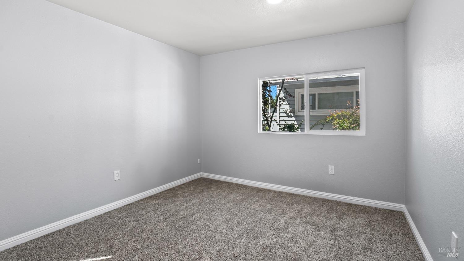 110 Ensenada Dr