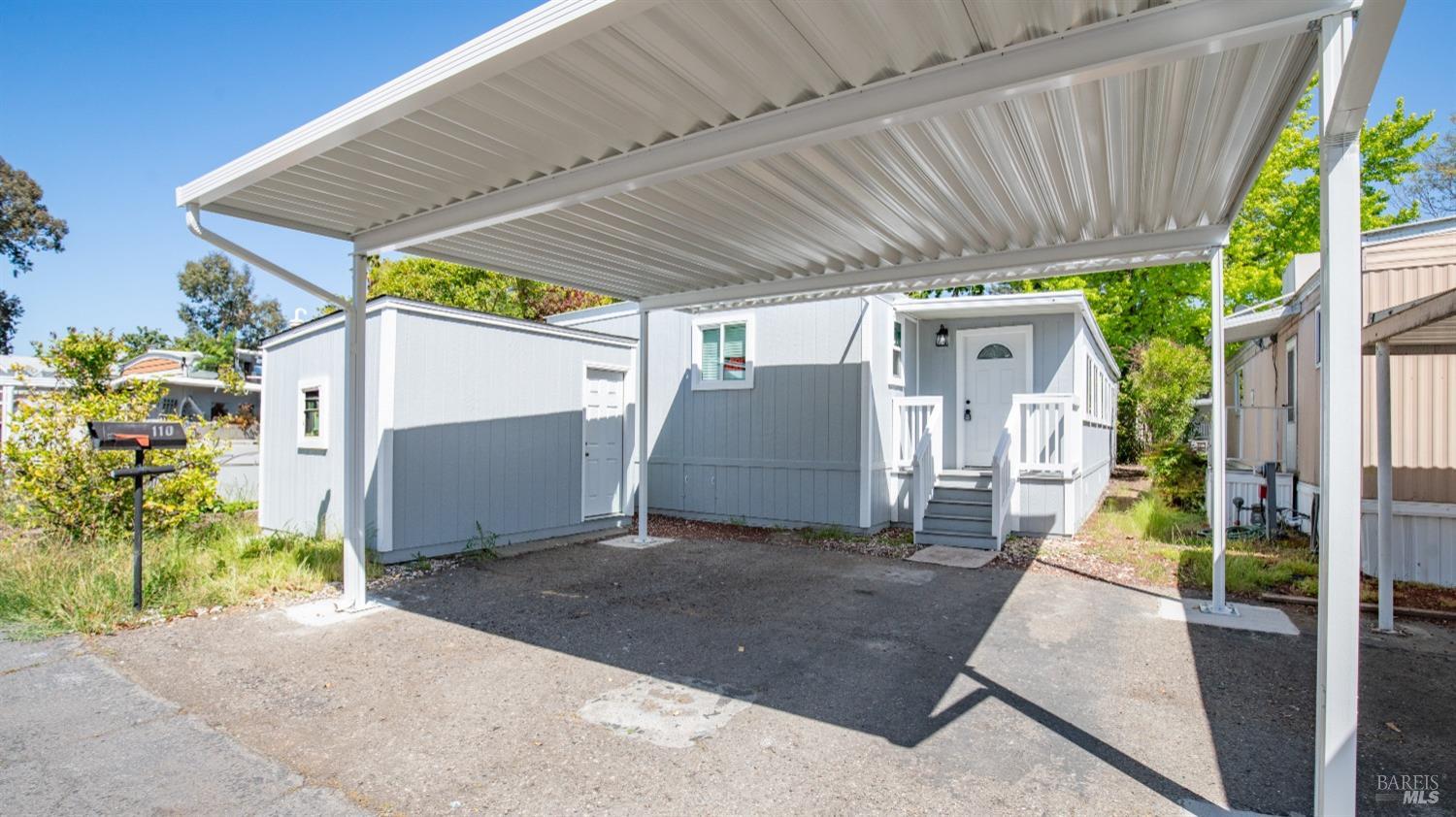 110 Ensenada Dr