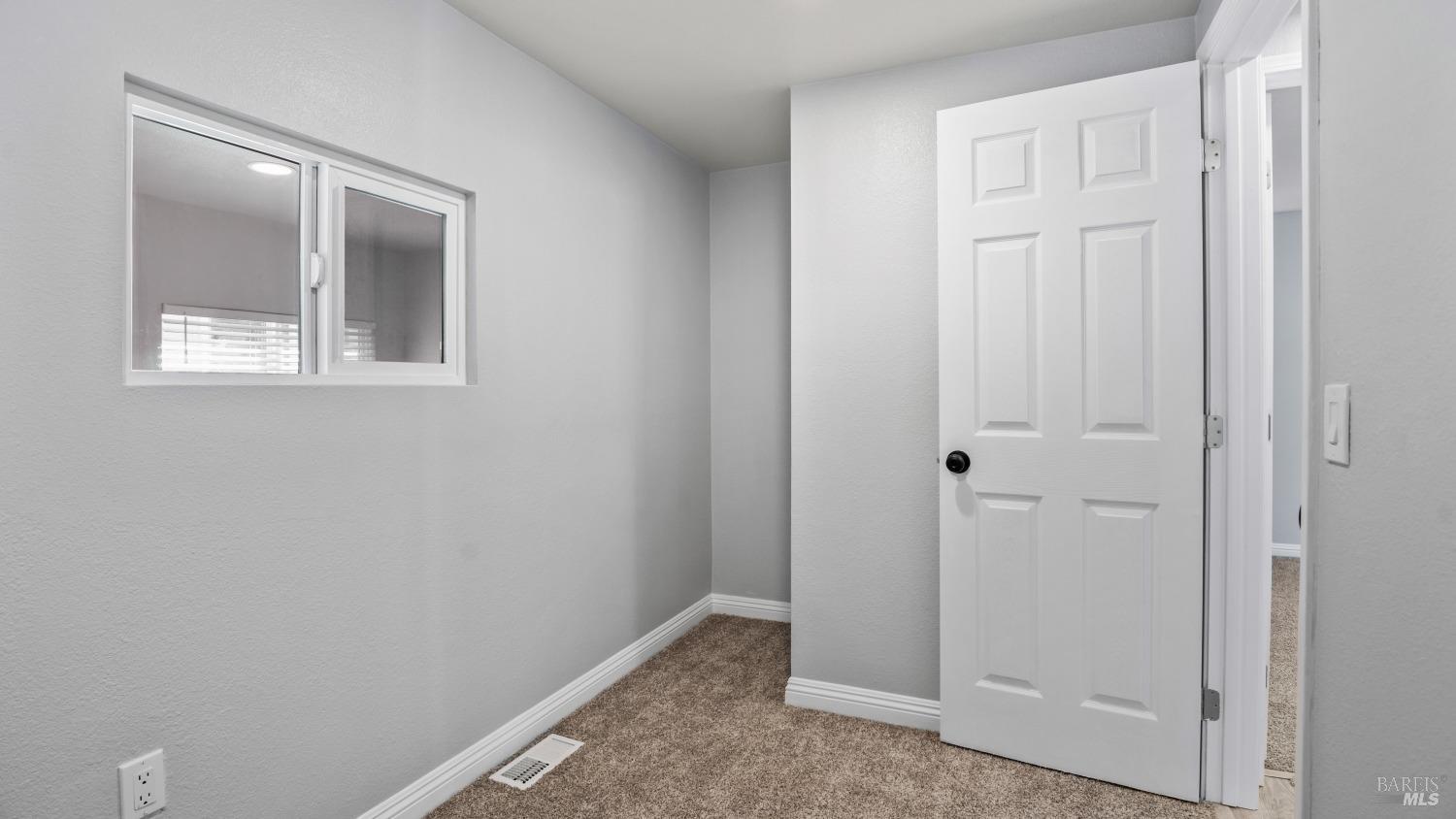 110 Ensenada Dr