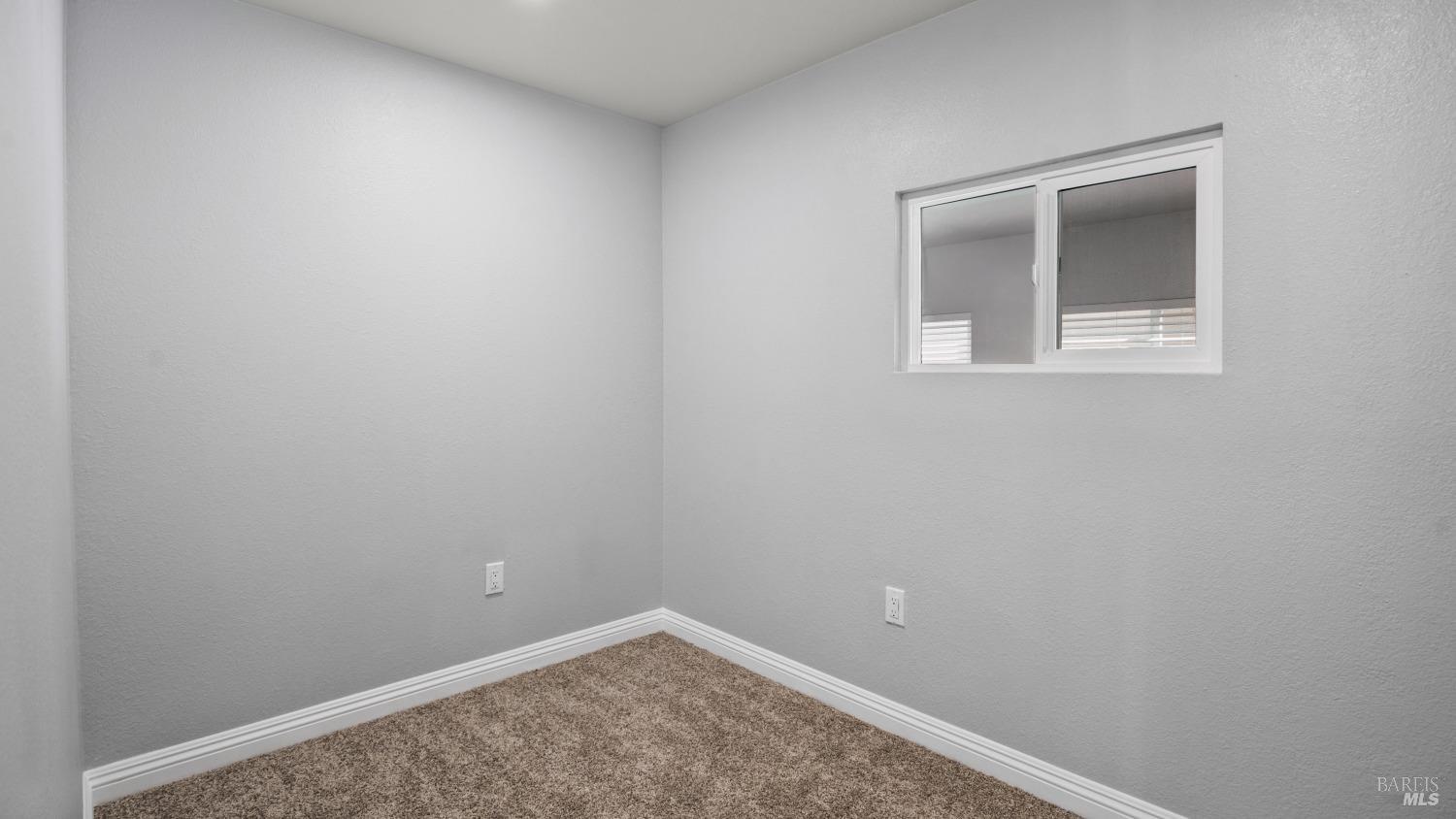 110 Ensenada Dr