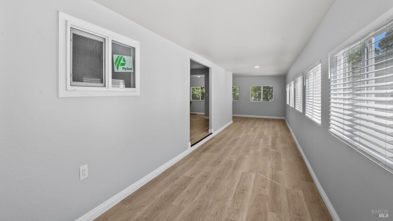 110 Ensenada Dr