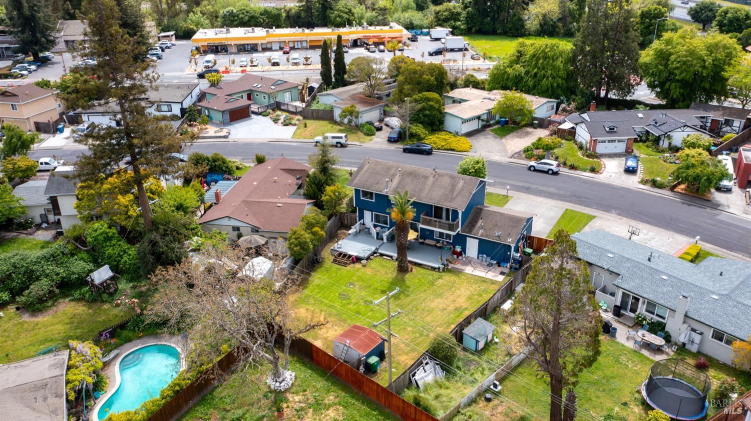 108 Alma Ave