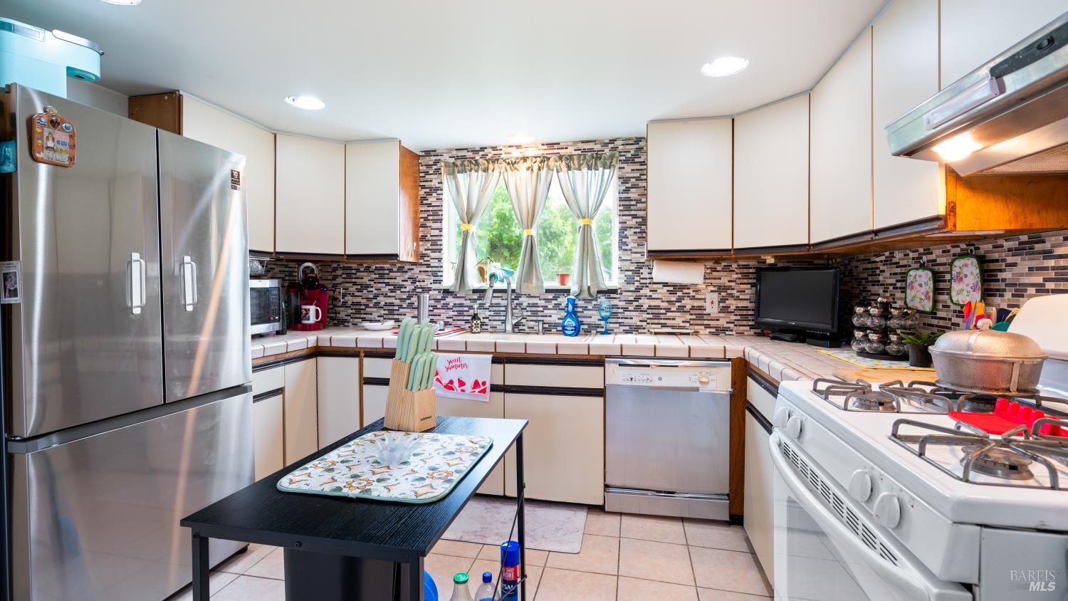 108 Alma Ave