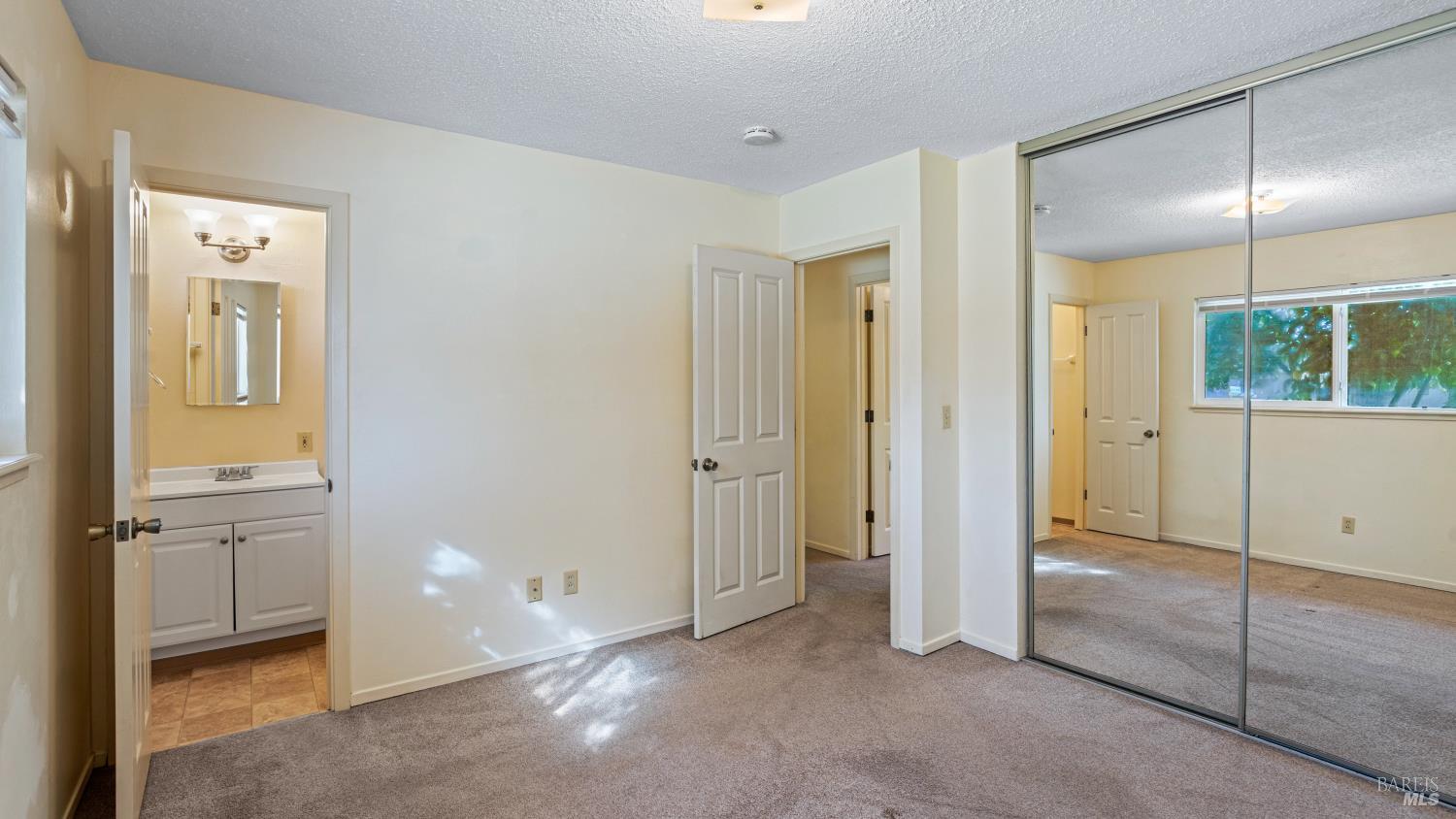 467 Alta Ave