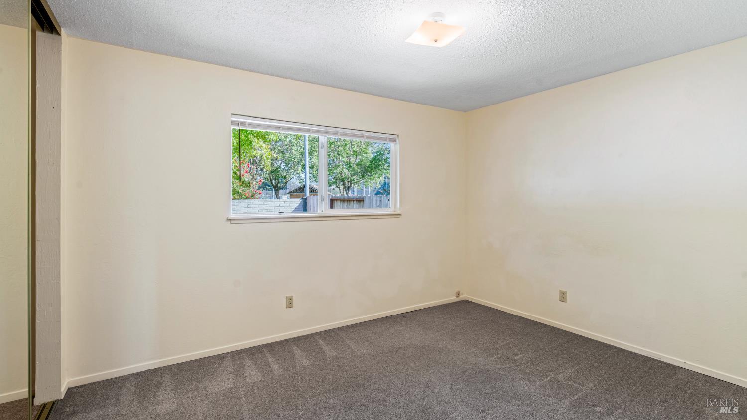 467 Alta Ave