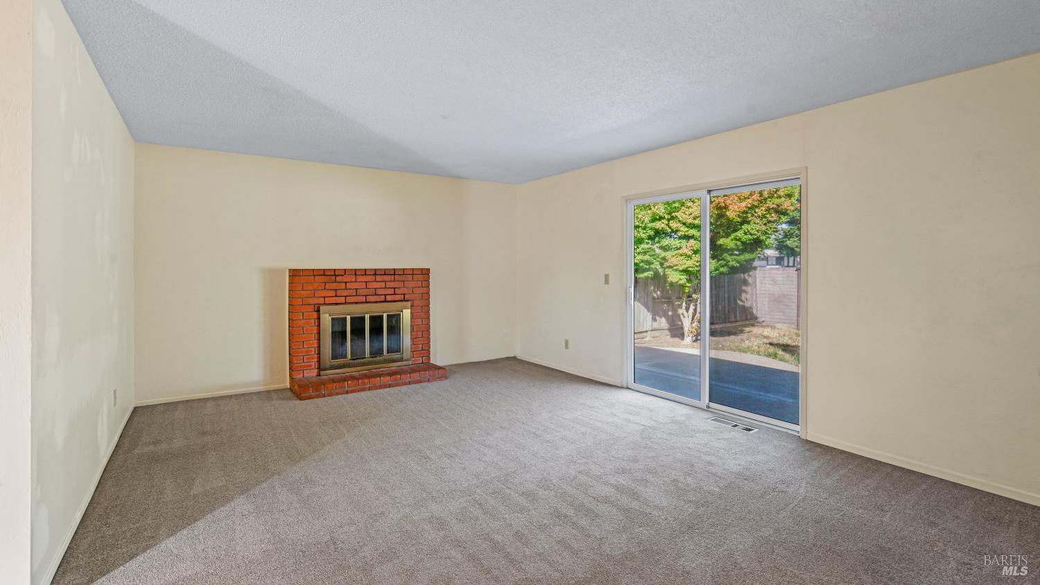 467 Alta Ave