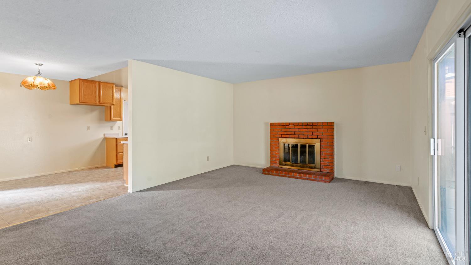 467 Alta Ave