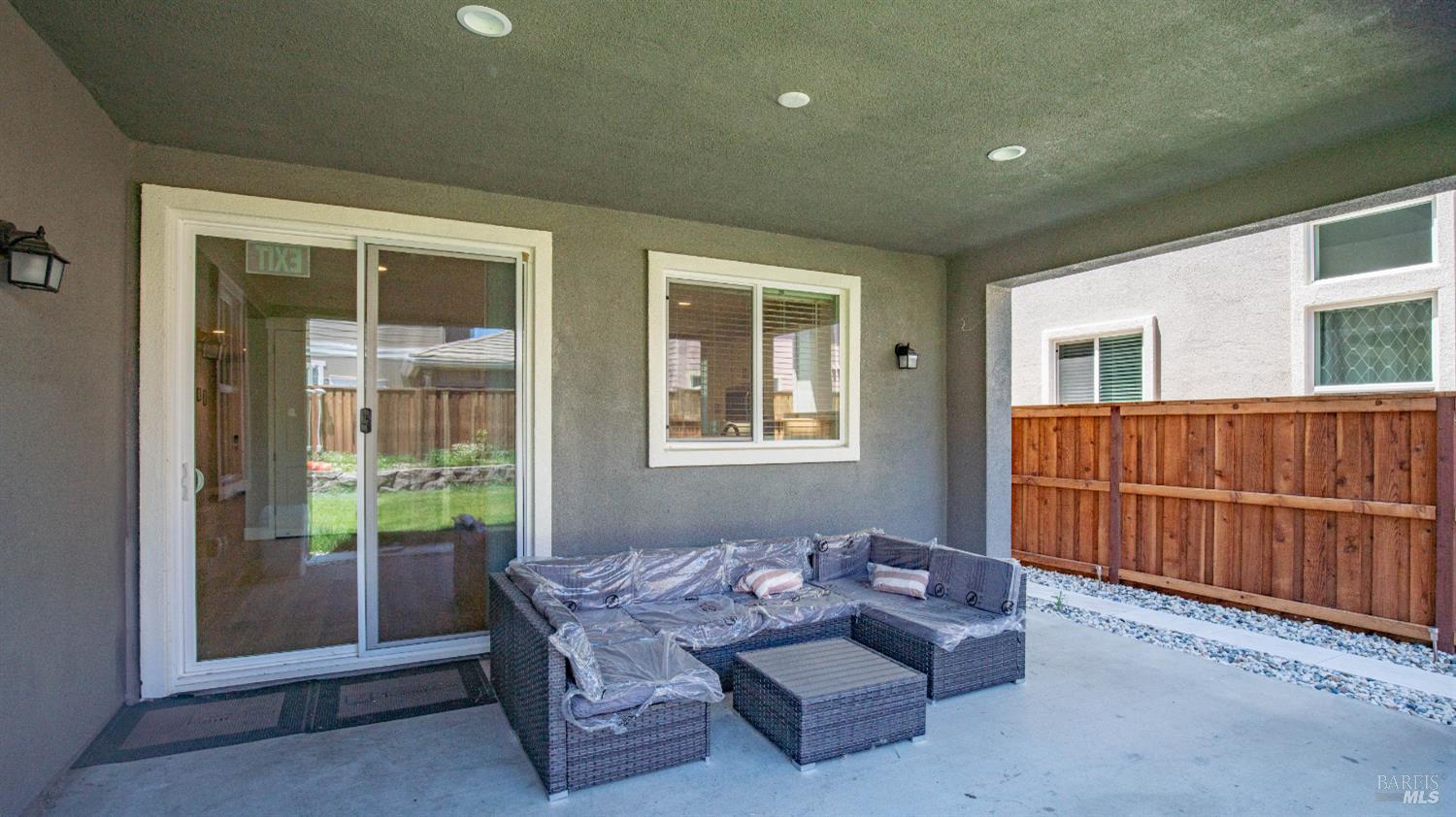 1564 Nightfall Ln