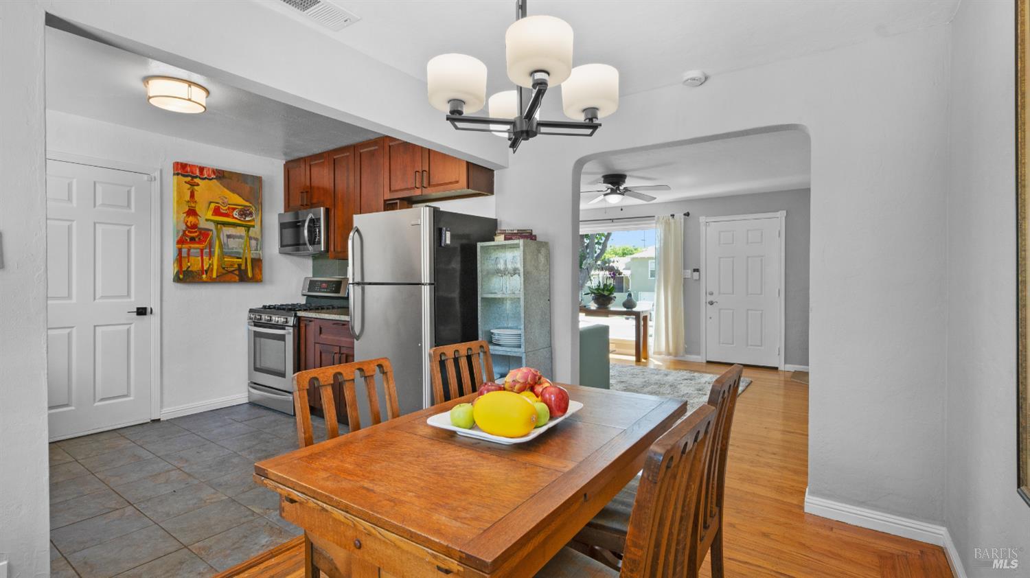 46 Hermosa Ave